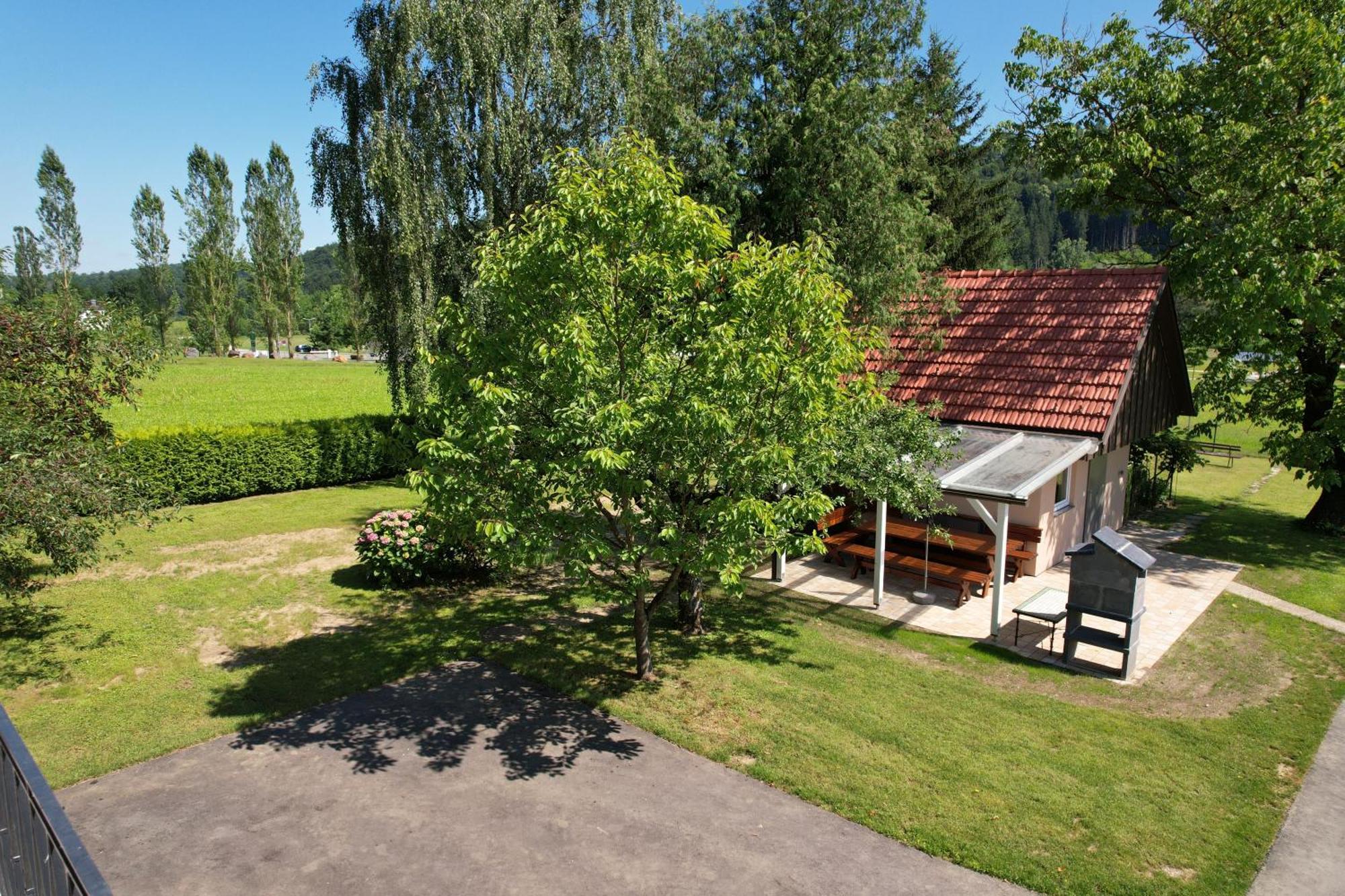 Ferienhaus Motorikpark กัมลิทซ์ ภายนอก รูปภาพ